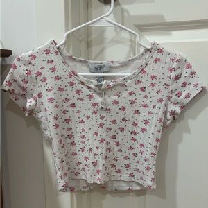 Just Polly New York Floral Ribbed Baby Tee – NEW